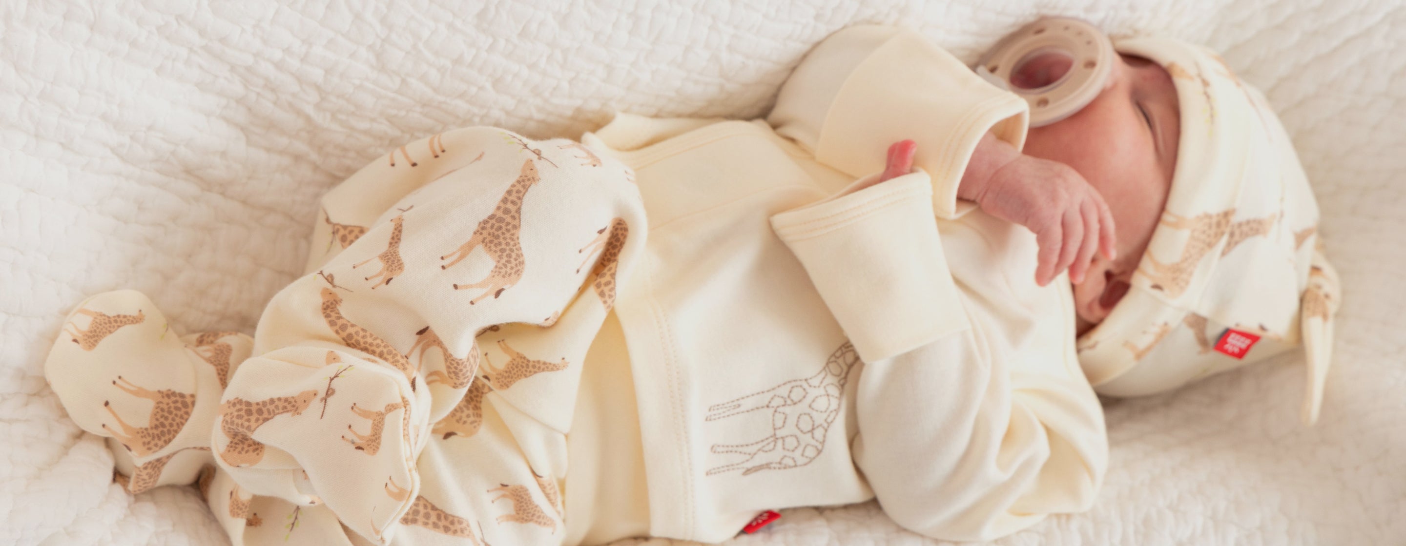 In It Together:
Q&A With Elizabeth Zarzour, Pediatric Sleep Consultant