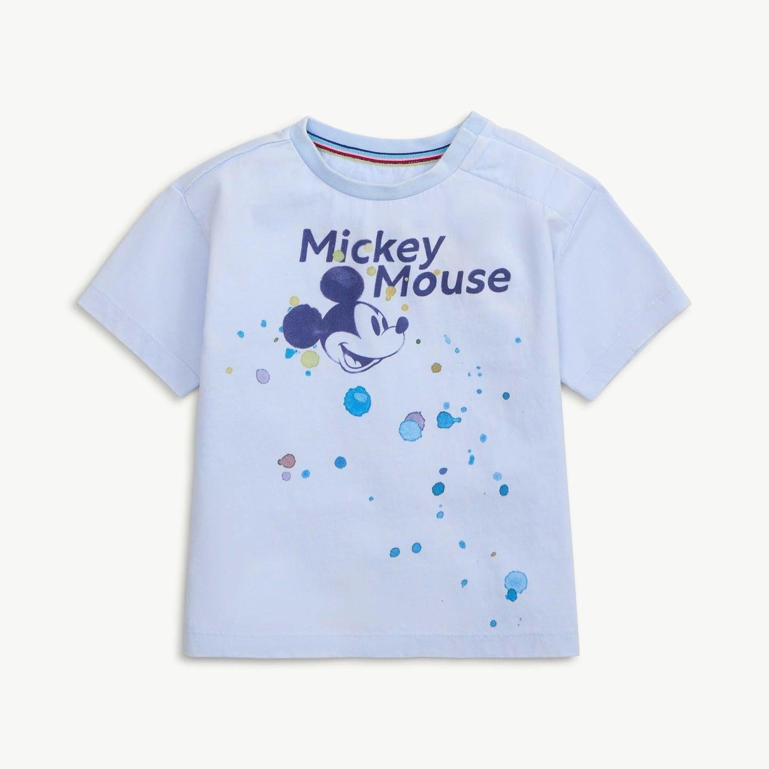 Magnetic T-shirt