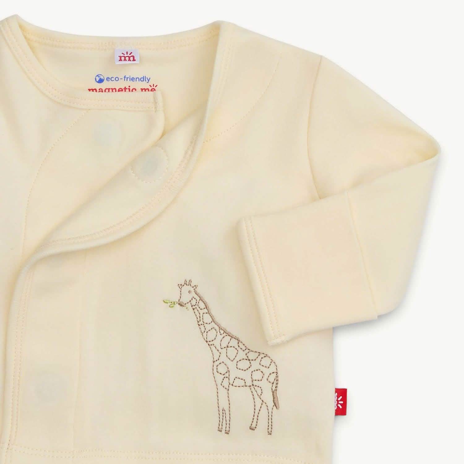 cream jolie giraffe organic cotton magnetic take-me-home kimono set
