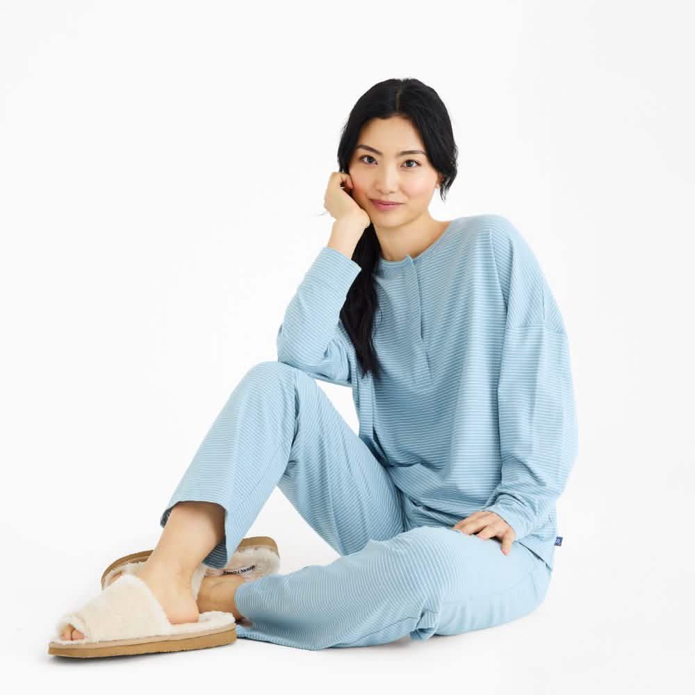 forget me not / egret stripe women's cloudstretch™ magnetic long sleeve pajama set