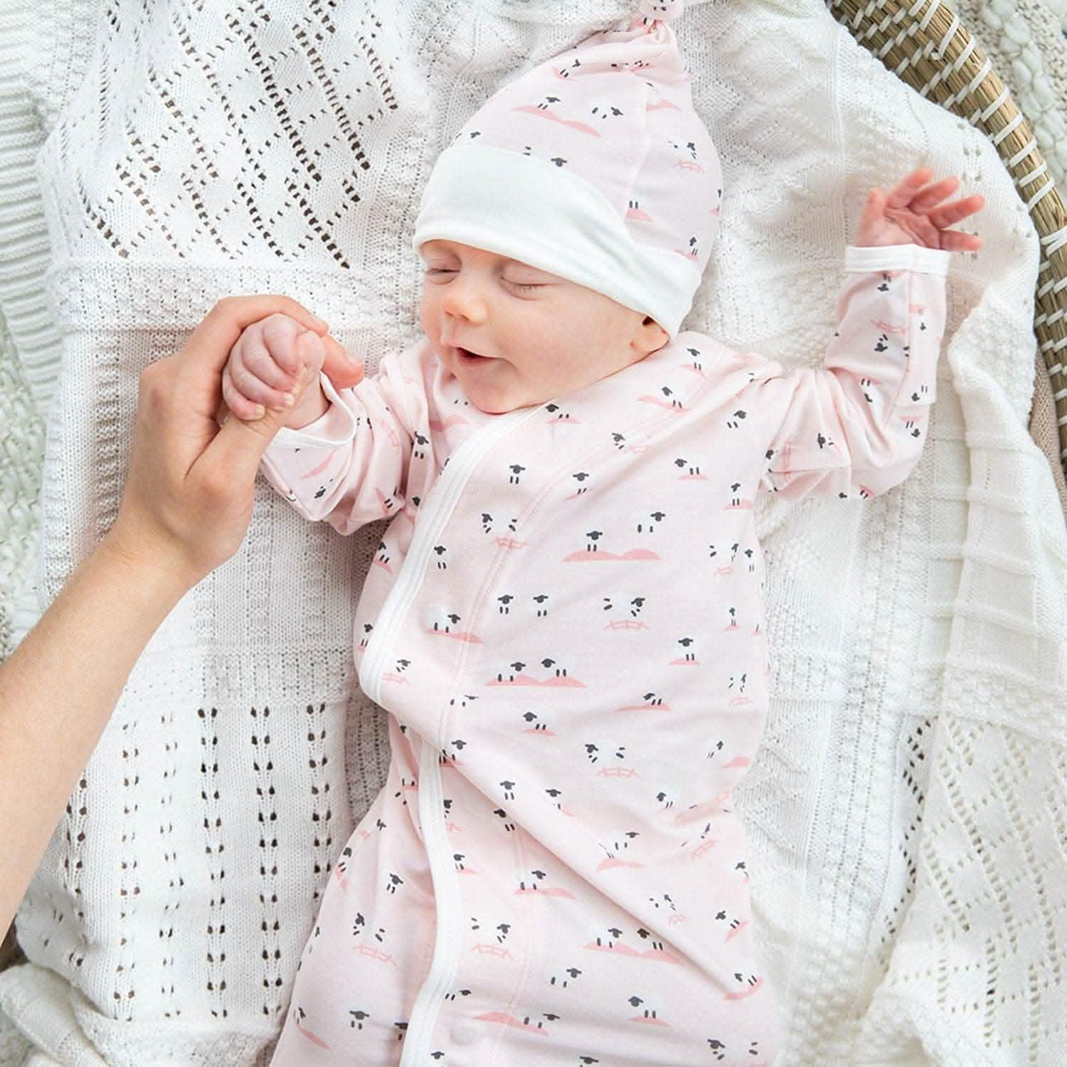 Newborn girl gown and fashion hat set