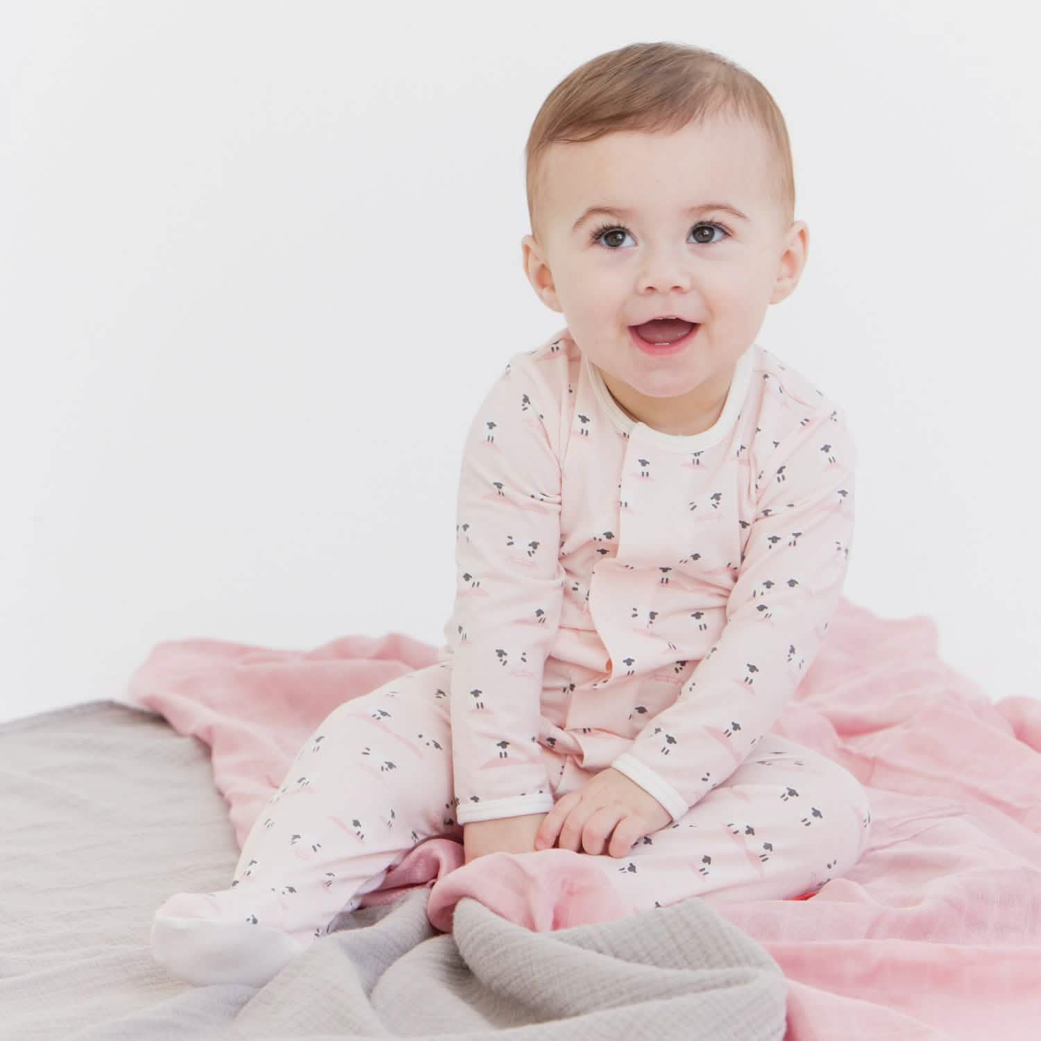 pink baa baa baby modal magnetic parent favorite footie - re-loved