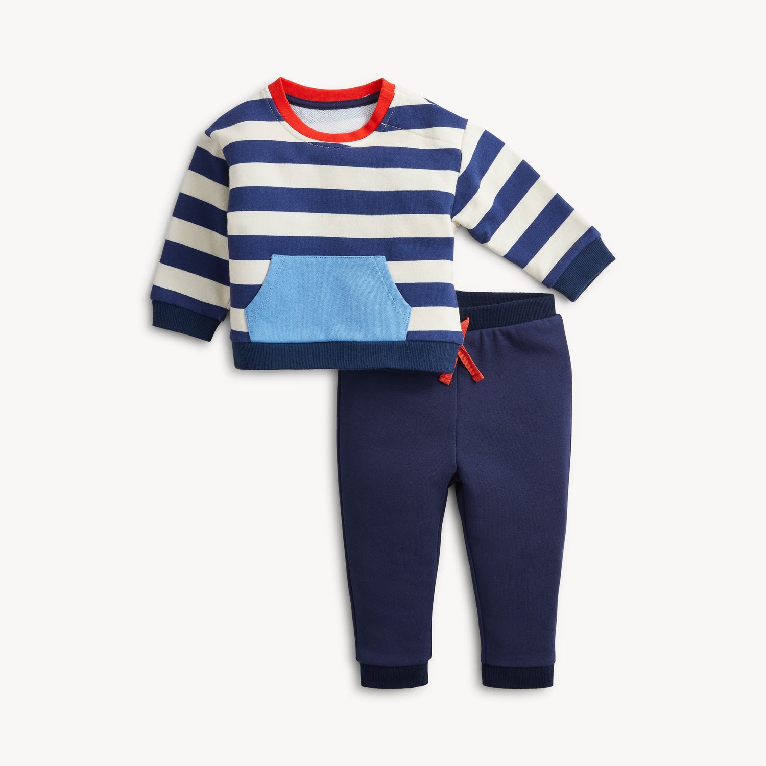 Magnetic Sweatsuit With Back Pocket
