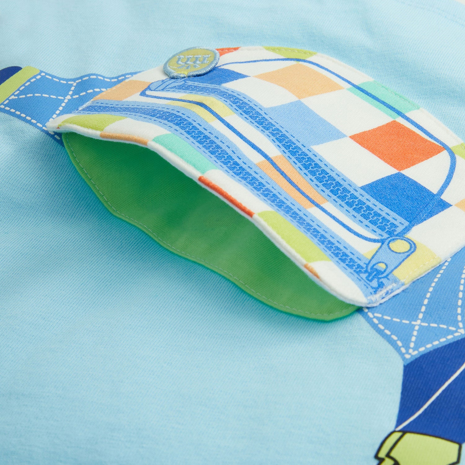 Magnetic T-Shirt with Fidget Pocket with Shorts Set