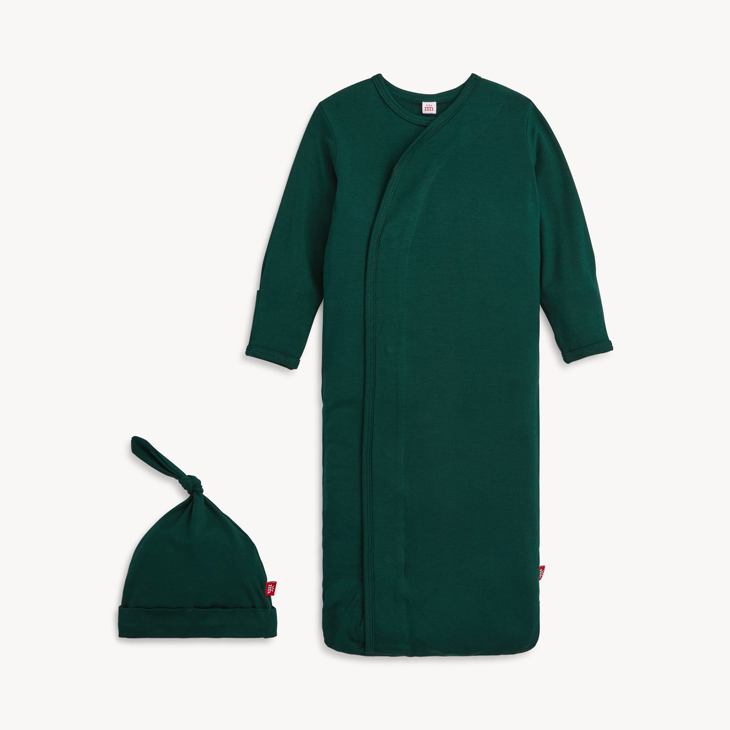Magnetic Gown & Hat Set Magnetic Me Magnetic Gown & Hat Set Magnetic Me