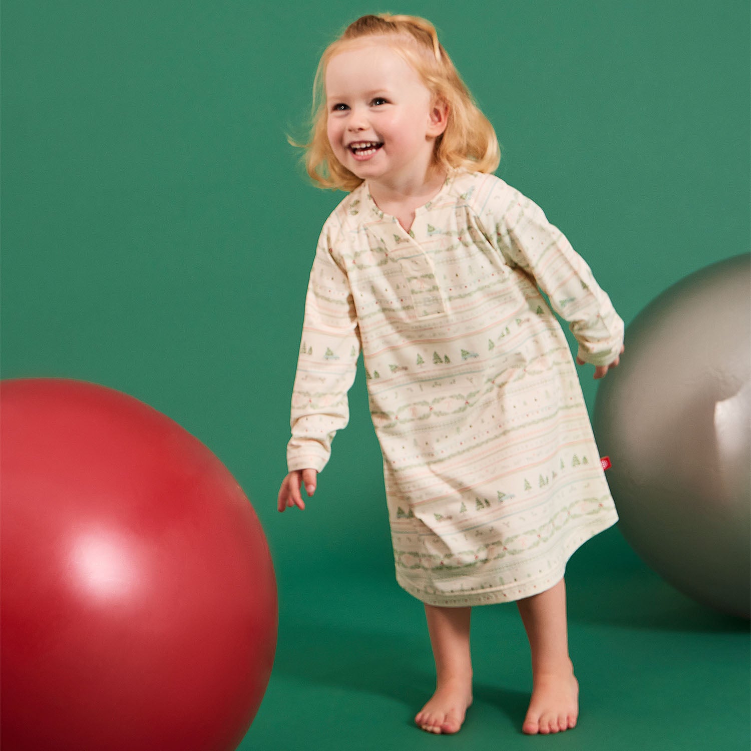 Magnetic Nightgown