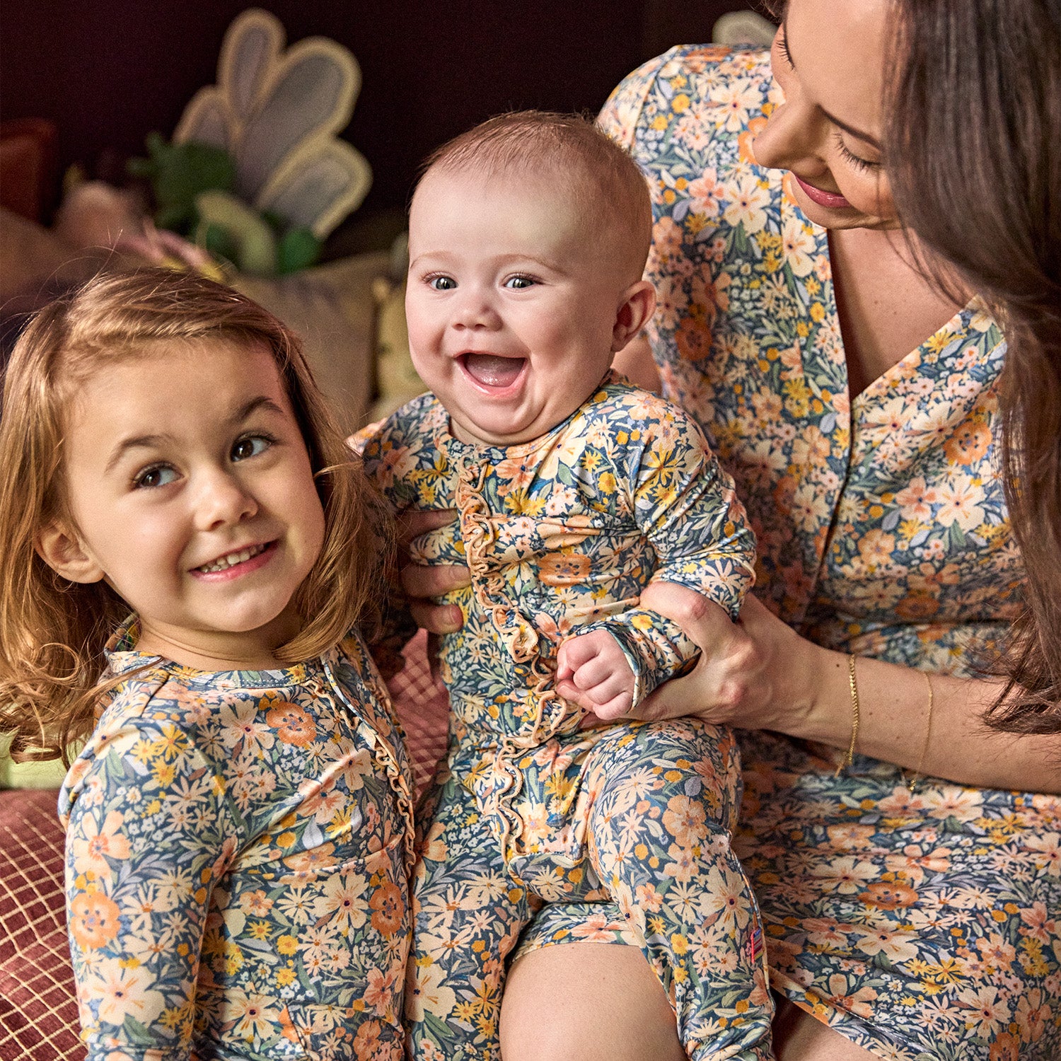 Women’s Magnetic Nightgown