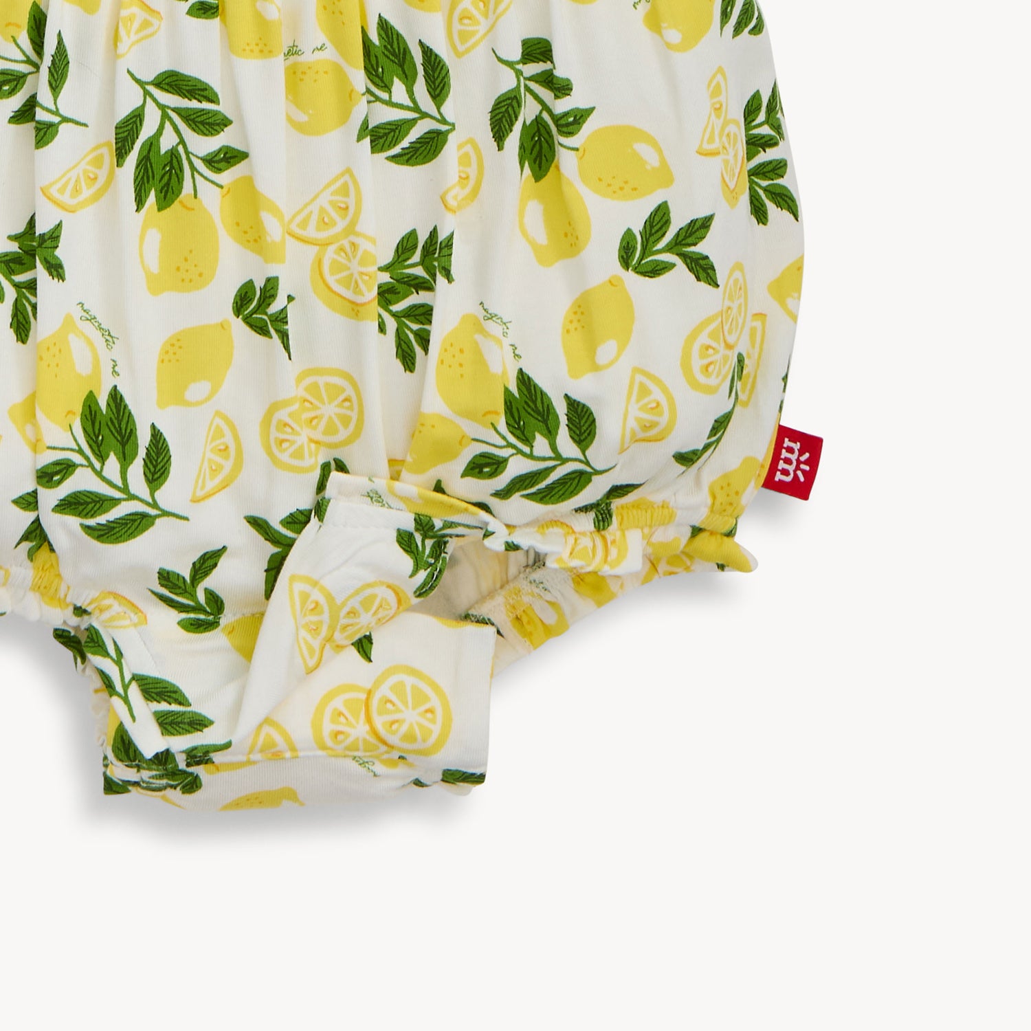 Magnetic Bubble Romper