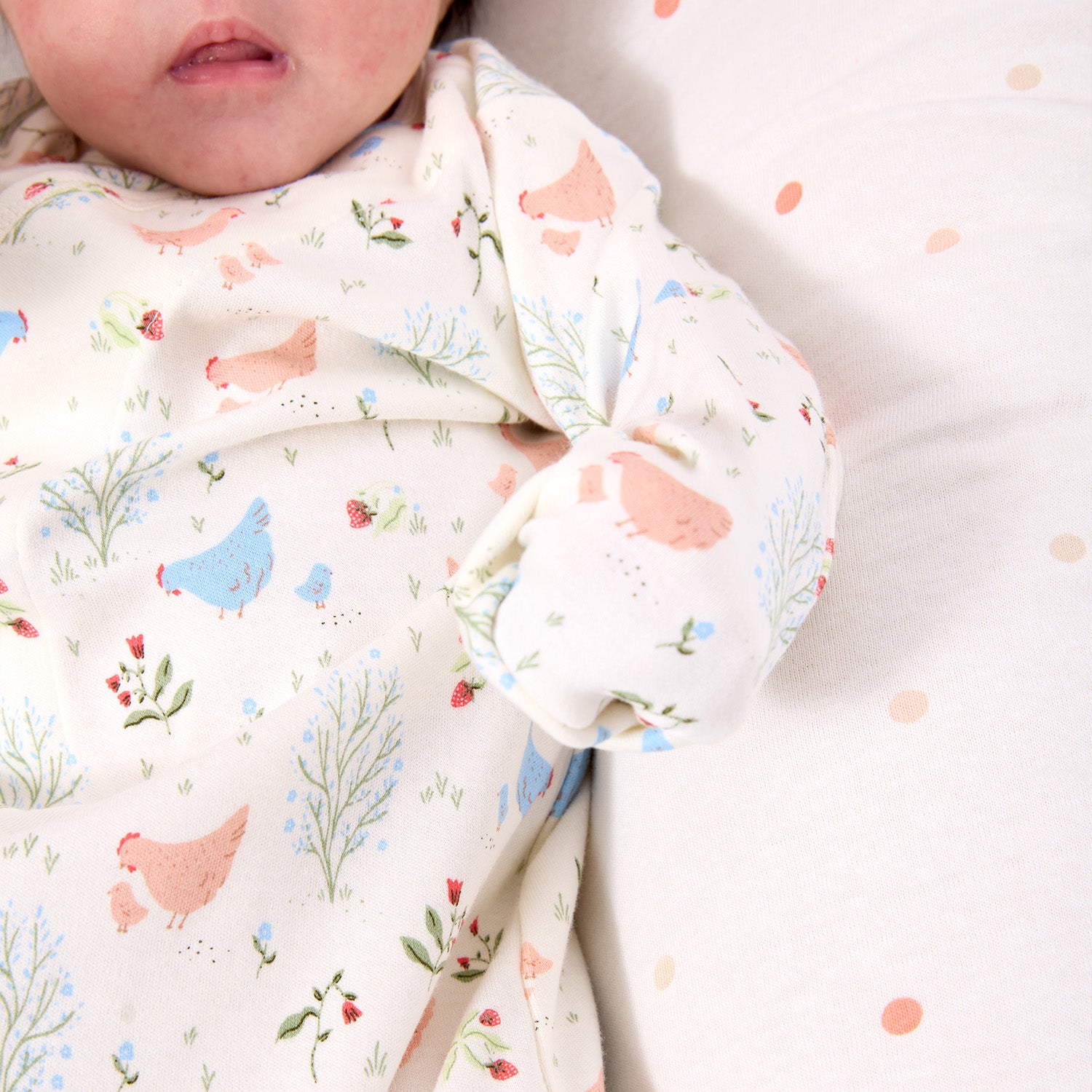 Magnetic Gown & Hat Set