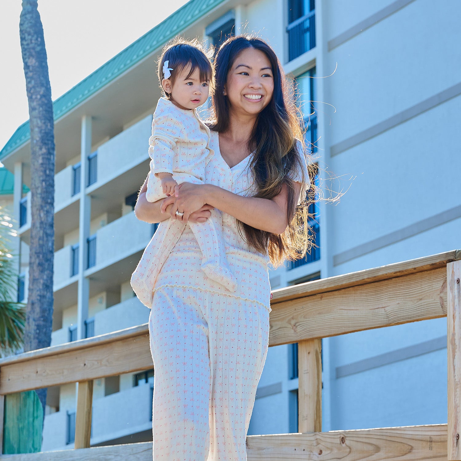 Women's Magnetic PJ Set