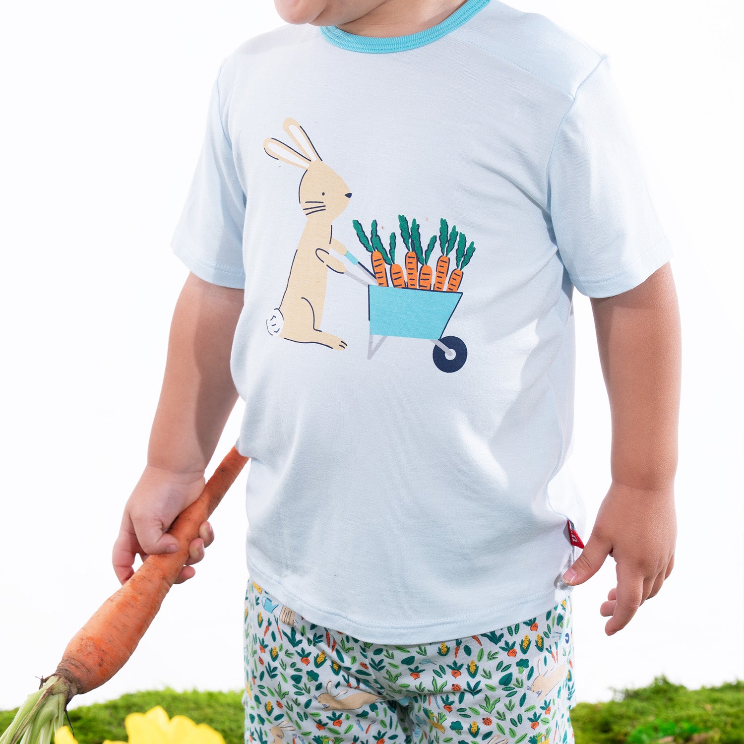 Magnetic Top & Short Set