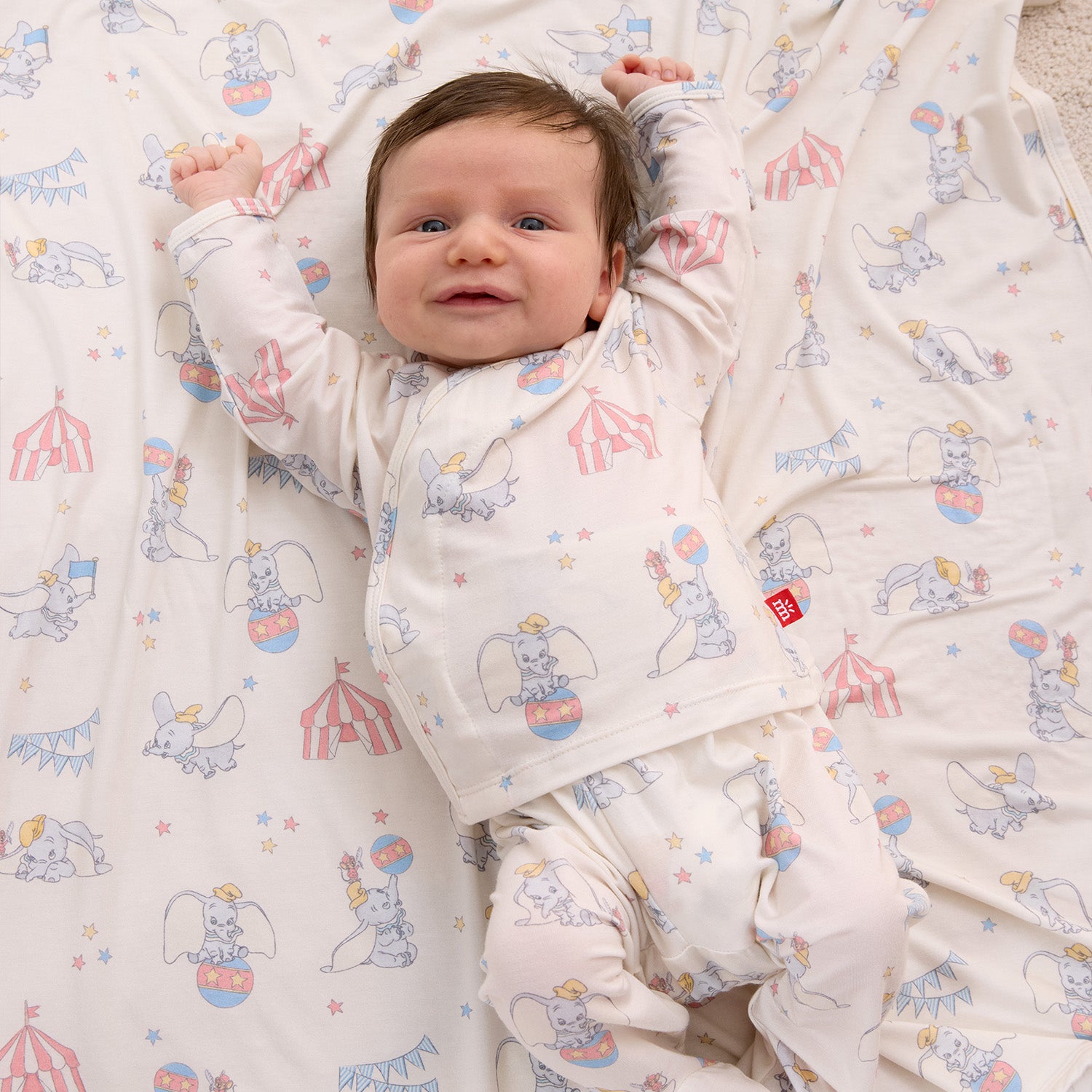 Magnetic Gown & Hat Set