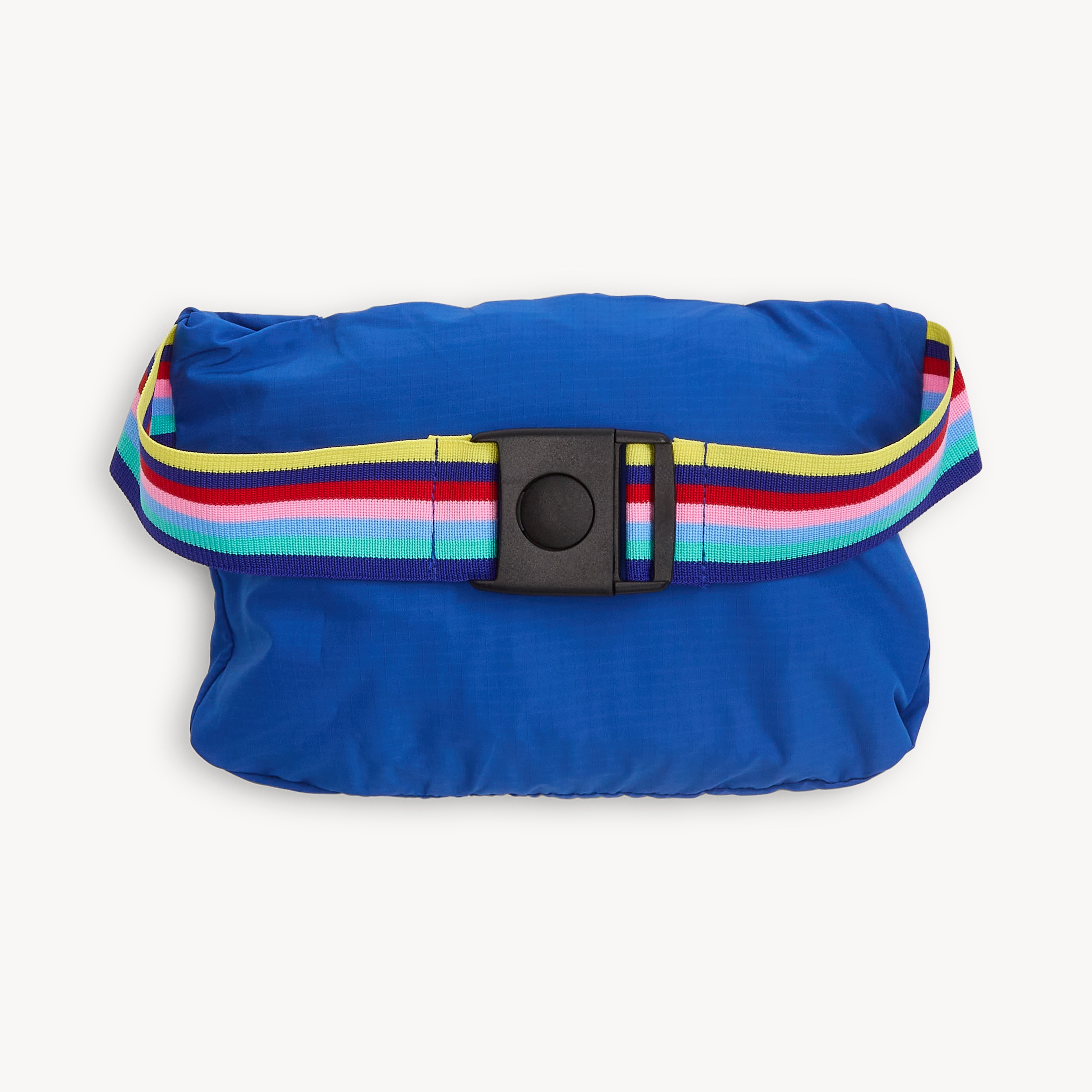 Magnetic Windbreaker