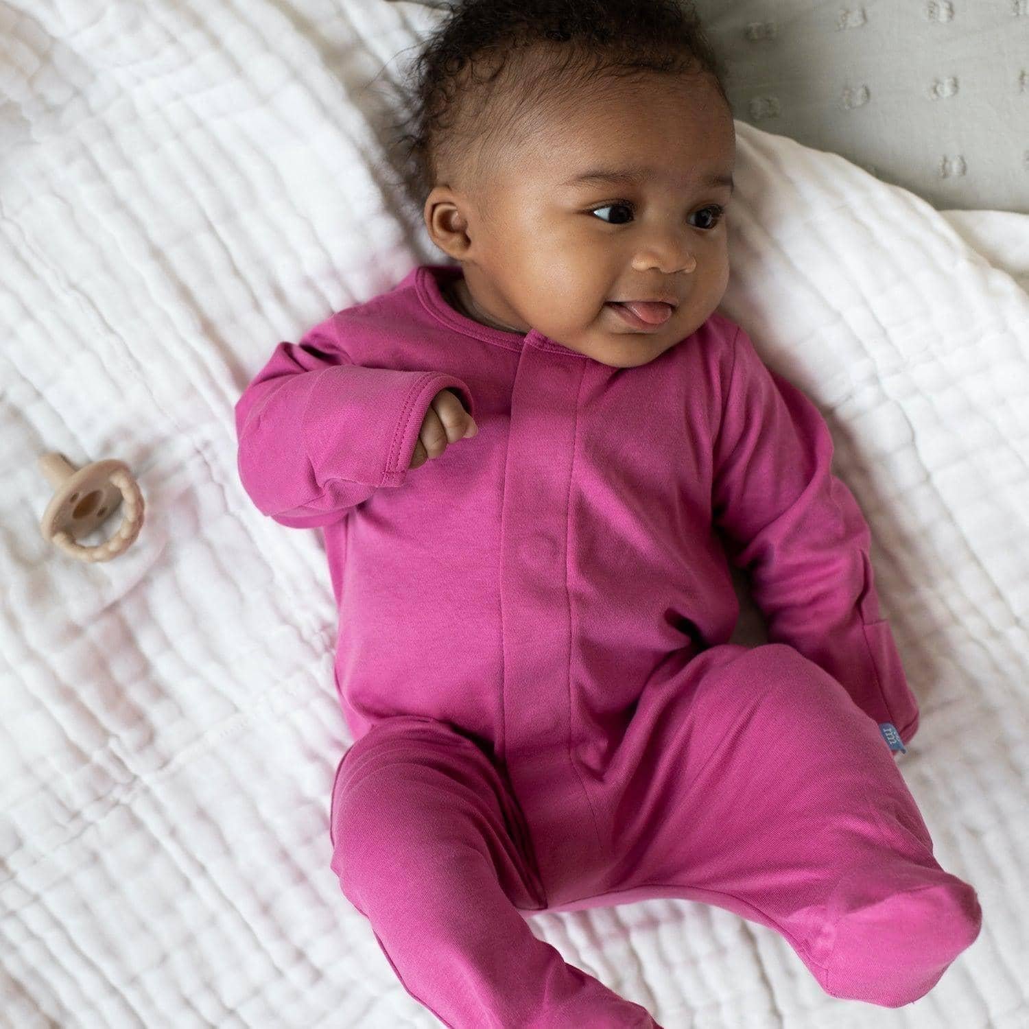 berry wine organic organic cotton magnetic parent favorite footie - re-loved