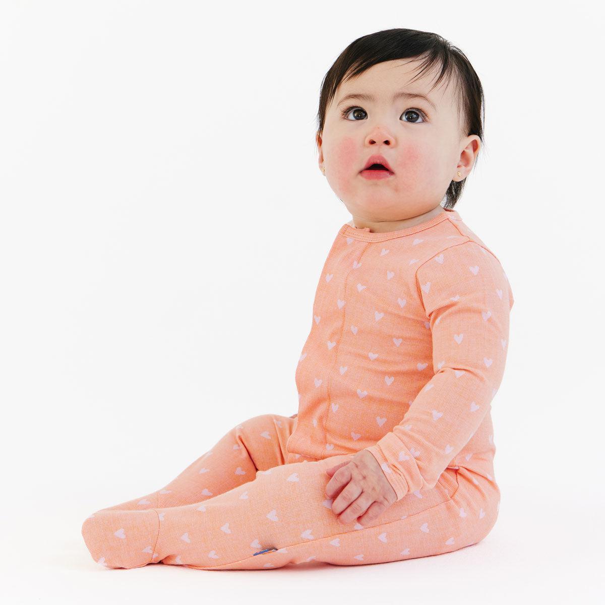 distressed heart cloudstretch™ magnetic footie - re-loved