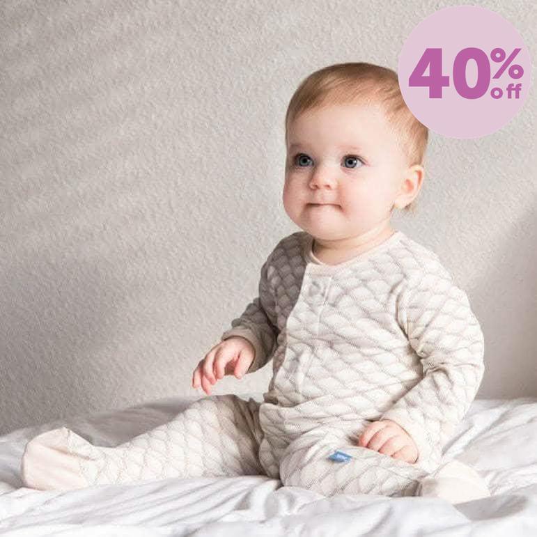 gray pompidou organic cotton magnetic footie
