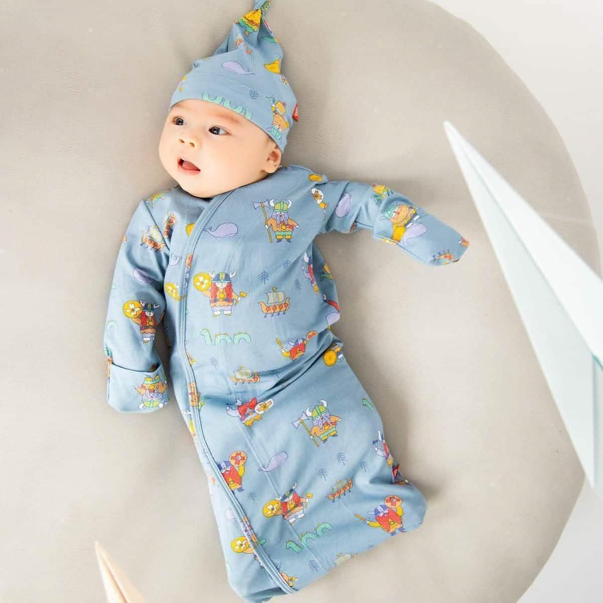 it takes a pillage modal magnetic cozy sleeper gown + hat set - re-loved