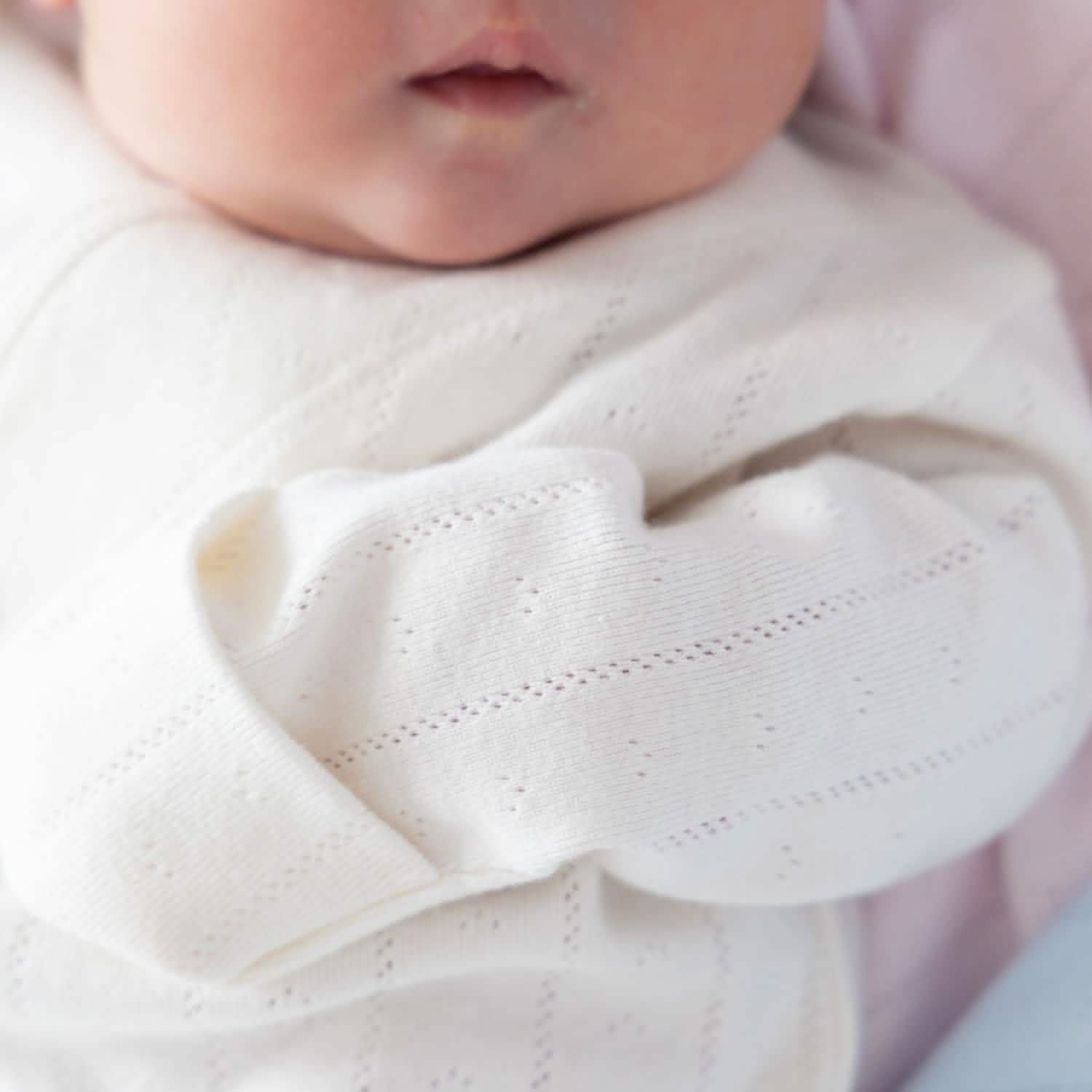 love lines tofu organic cotton pointelle magnetic cozy sleeper gown + hat set