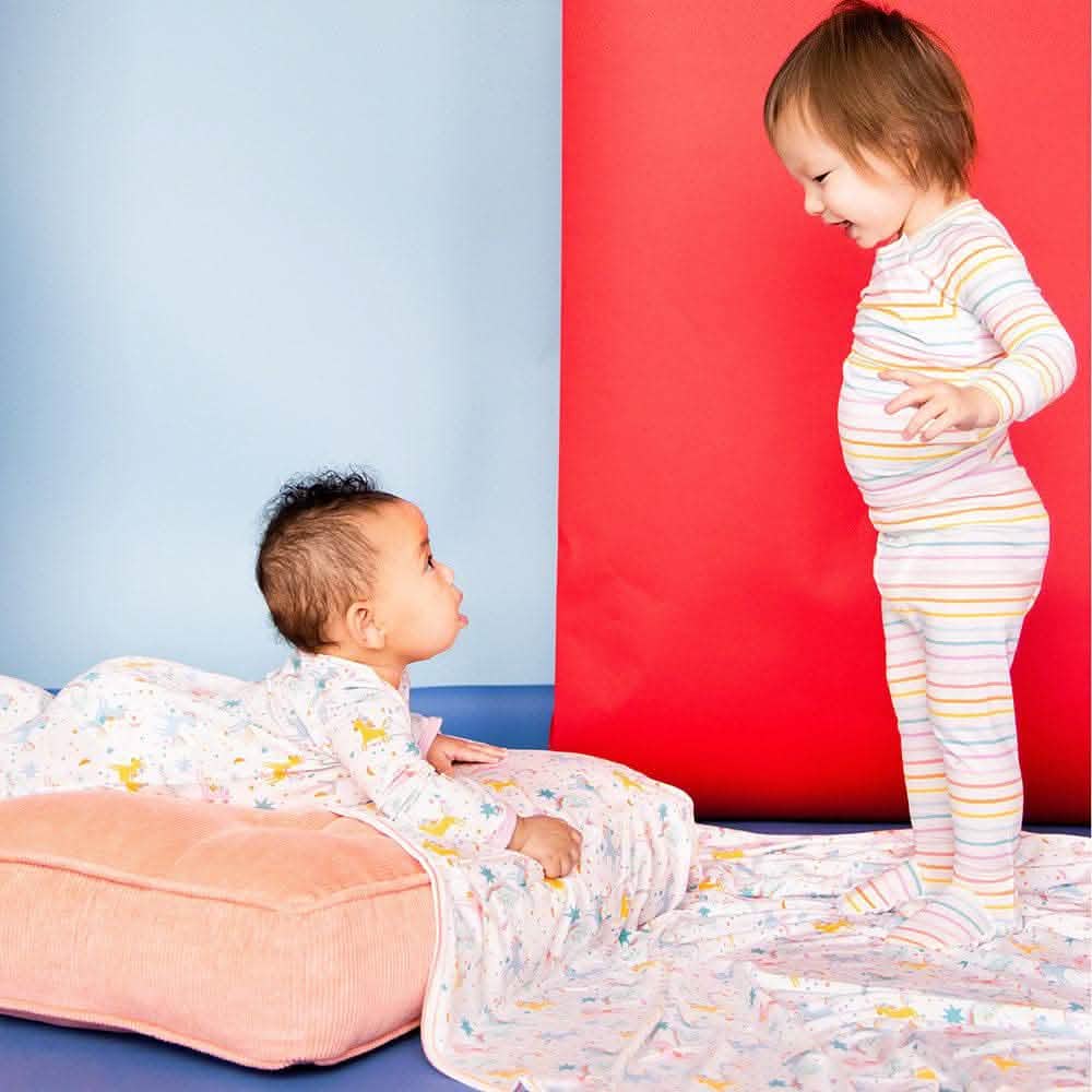 magic glitter sparkle modal magnetic parent favorite footie