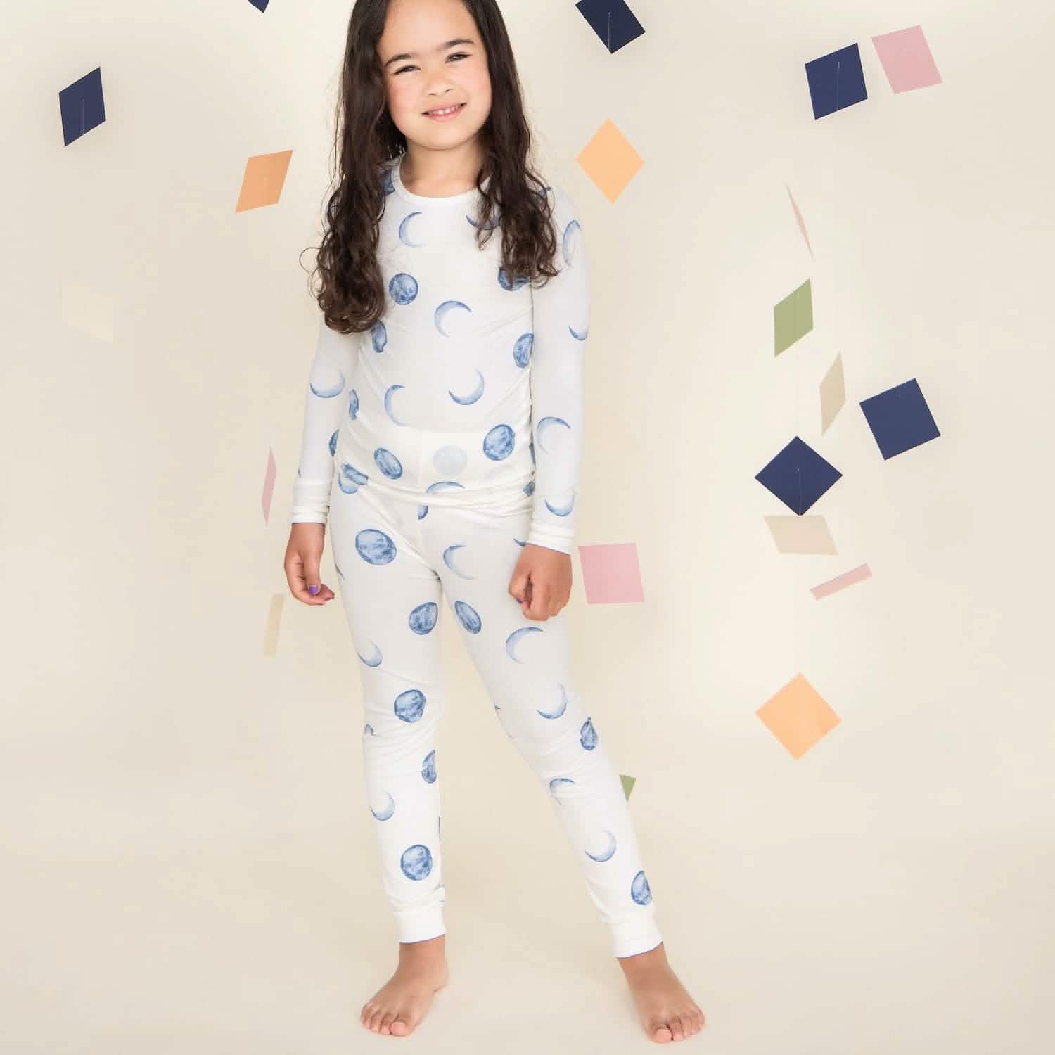 moonlight CloudStretch™ magnetic kids pajama set