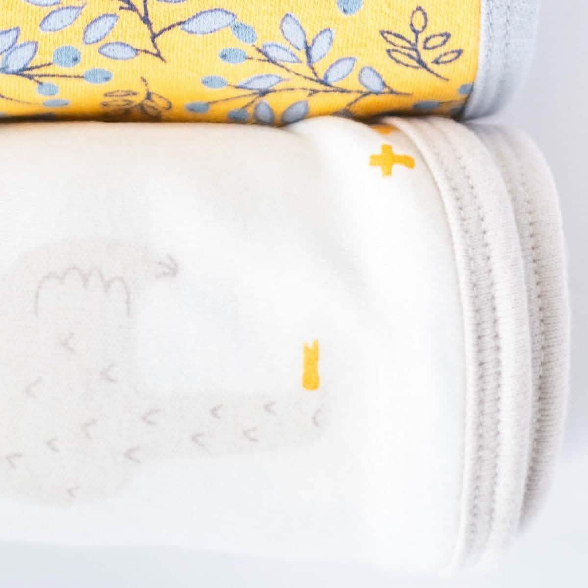 mummy goose organic cotton soothing swaddle blanket