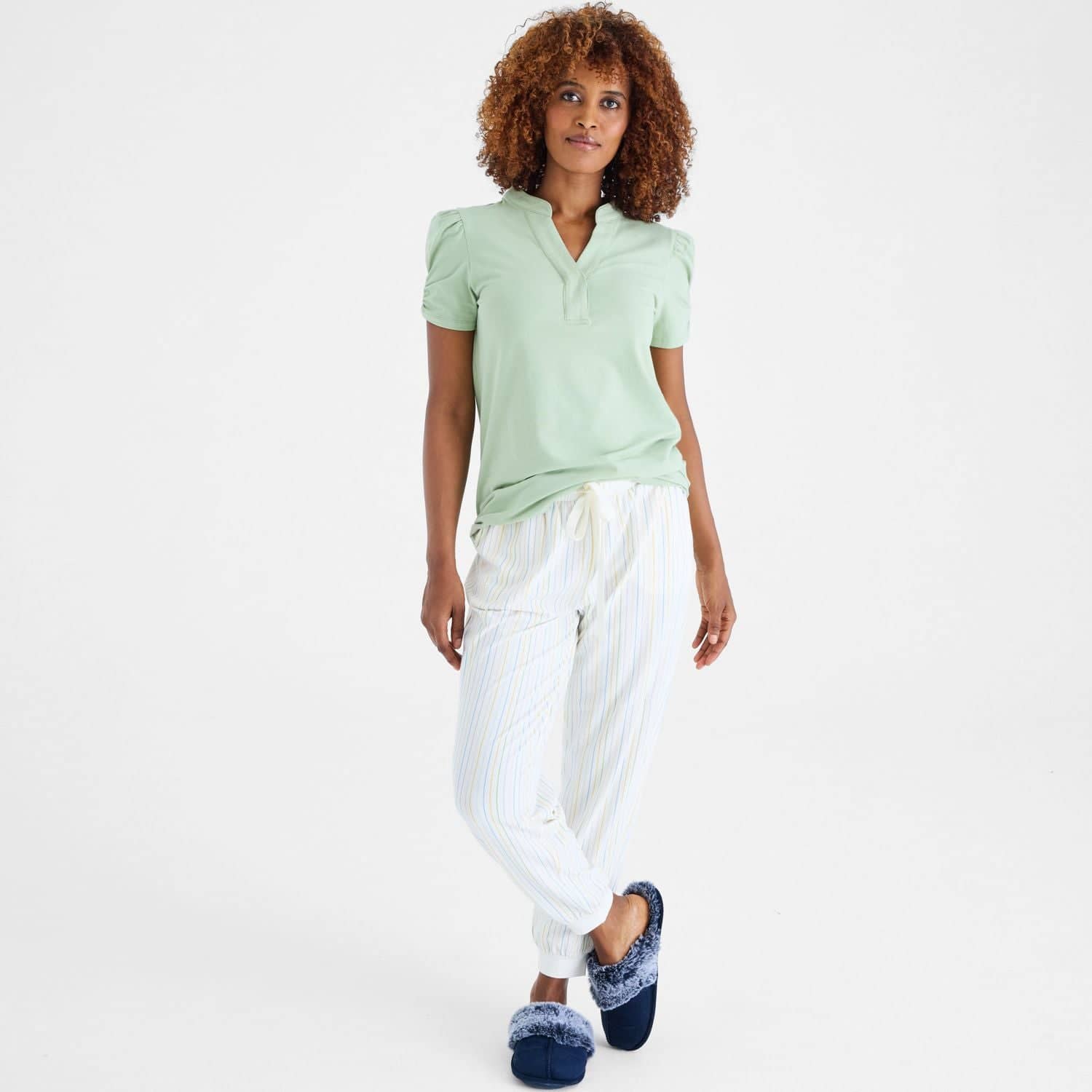 parsley/multi stripe women's CloudStretch™ magnetic short sleeve jogger set