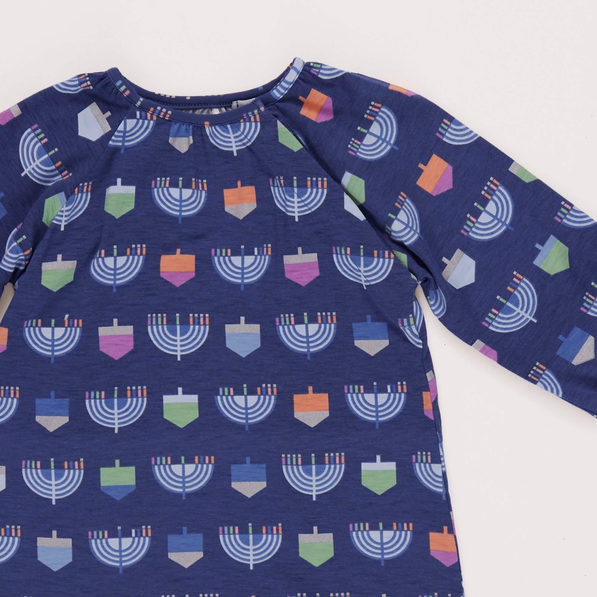 spin me right round RightFit™ magnetic nightgown