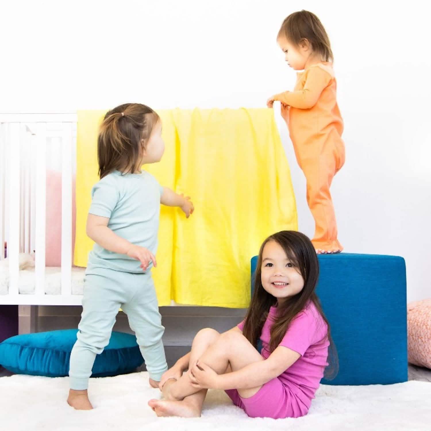 sprout organic cotton magnetic kids pajama set