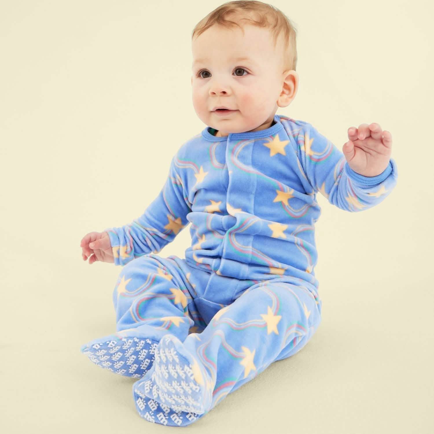 starry nights velour magnetic parent favorite footie