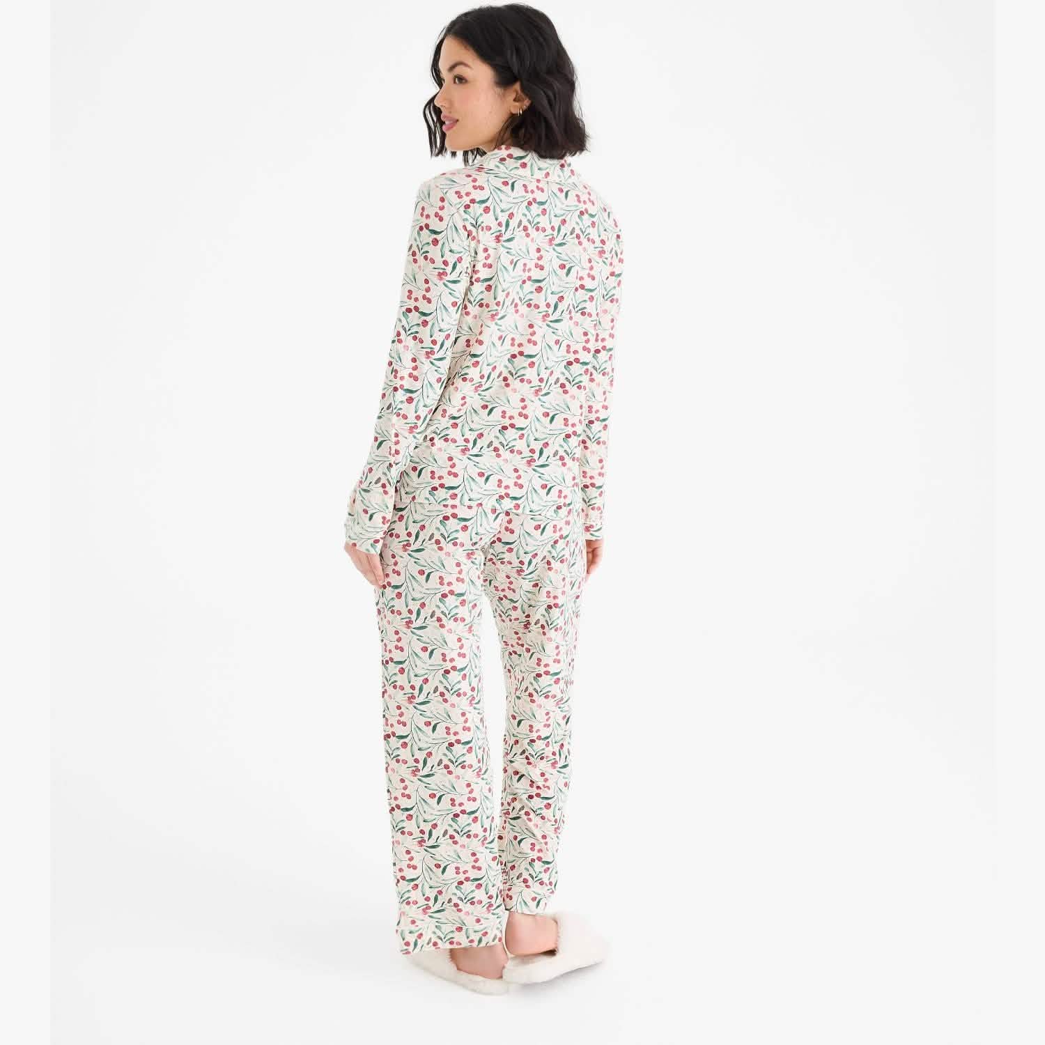 women's kiss me baby one more time modal magnetic classic with a twist long sleeve pajama set