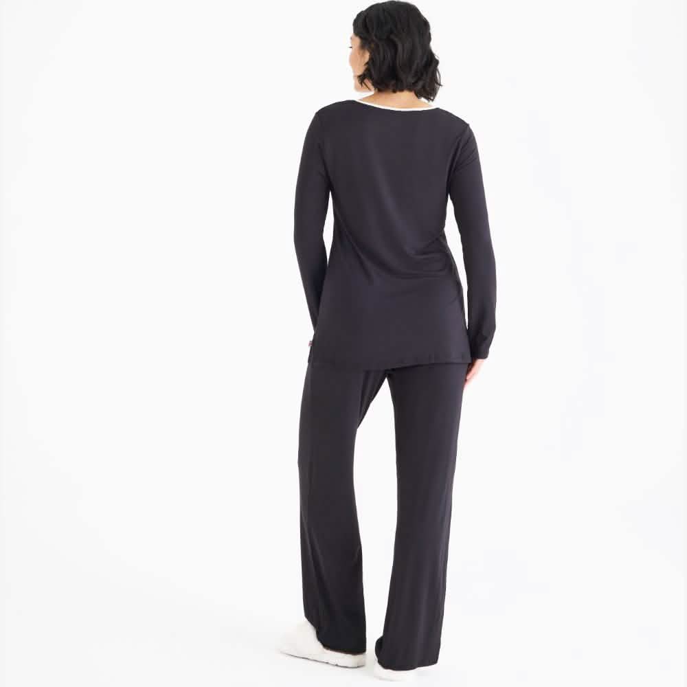 women's onyx modal magnetic signature long sleeve pajama set