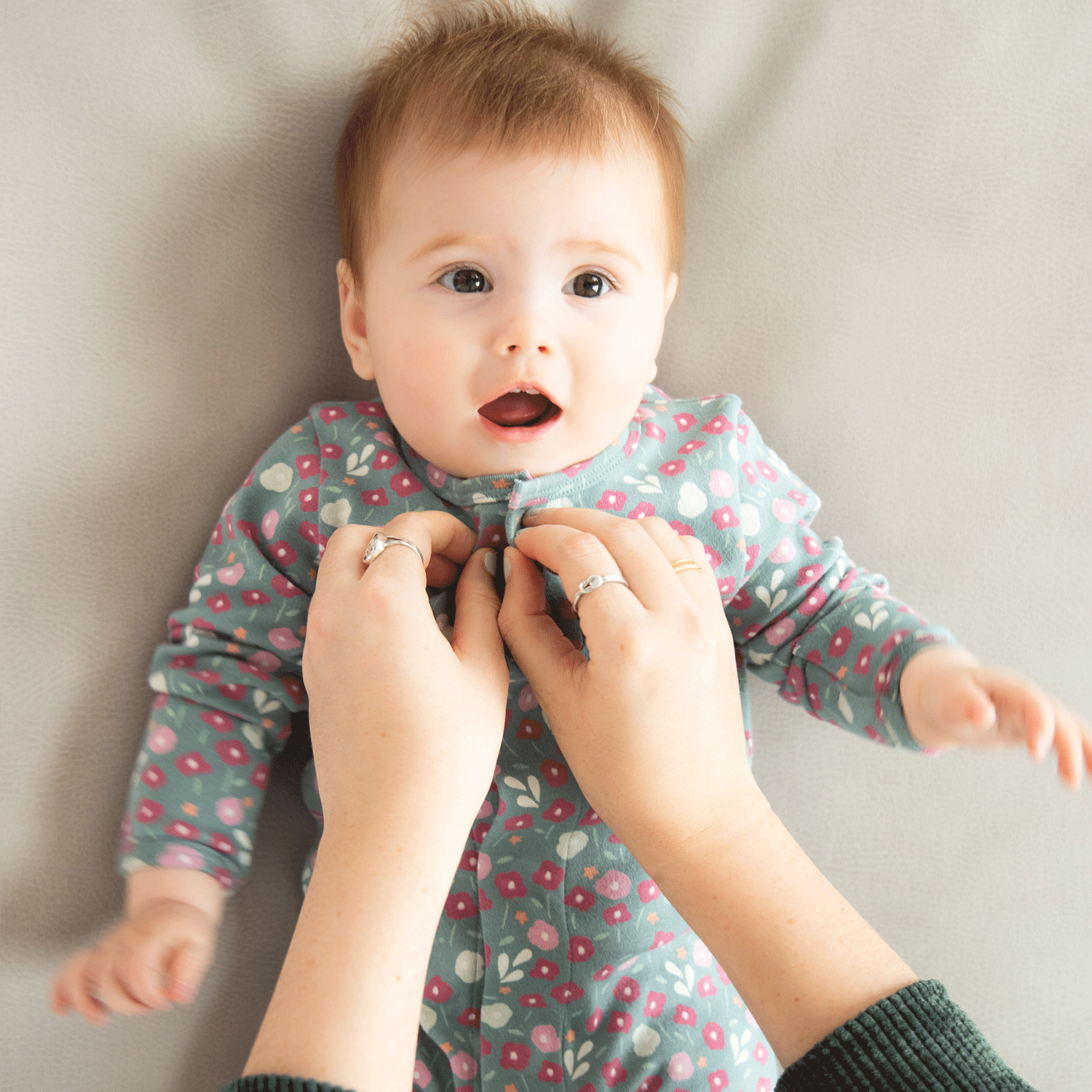 wren organic cotton magnetic parent favorite footie - re-loved